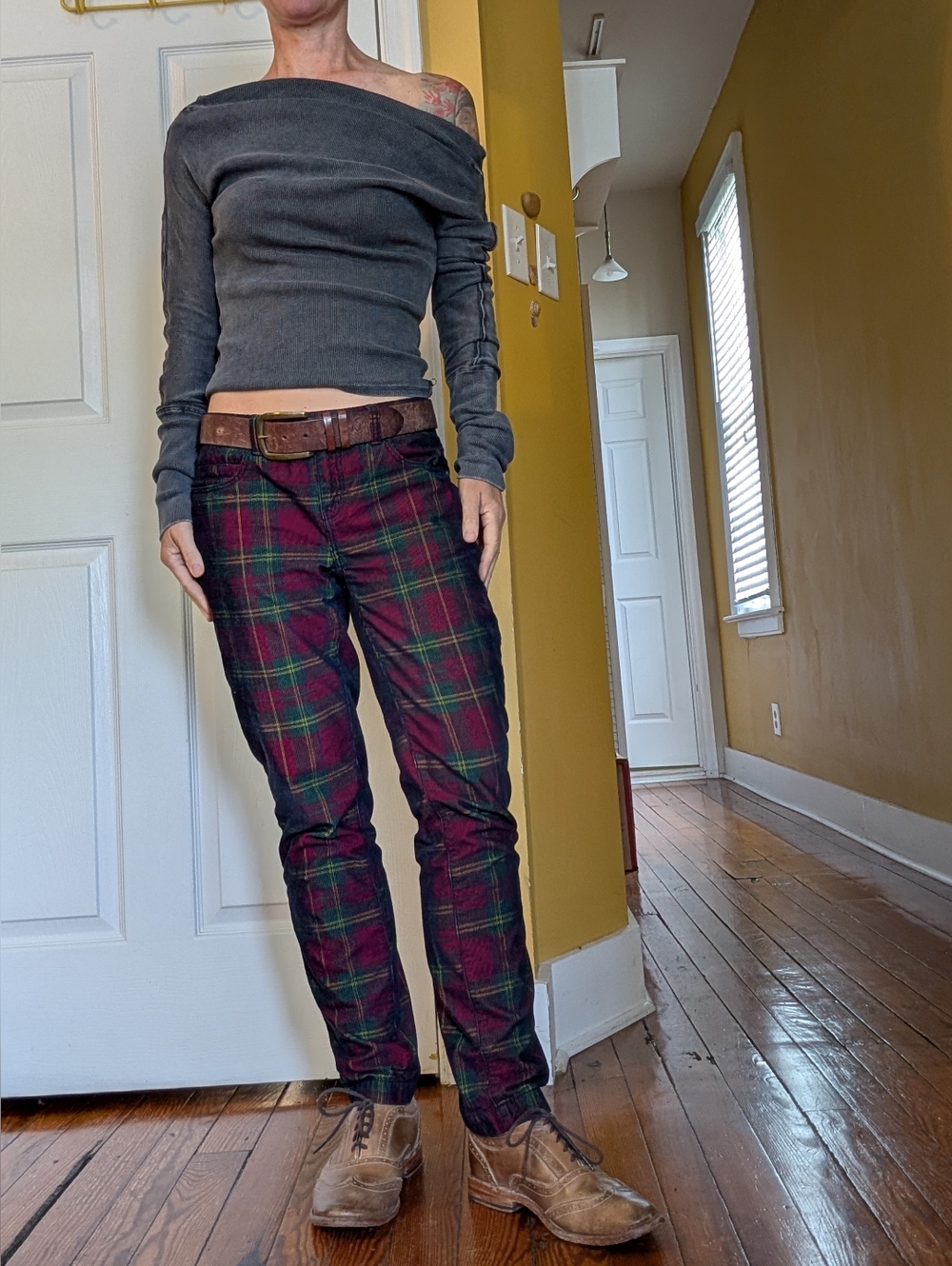 2pc Lot Anthropologie Pilcro Plaid Corduroy Pants Trousers 26 W/ Free People Top